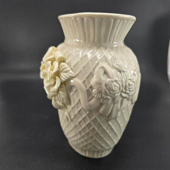 Vintage Ivory Ceramic Vase Embossed Floral Rose Basketweave Pattern JJ3900 - Picture 3 of 9